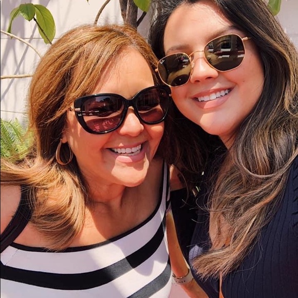 Coach Women's HC8131 HC/8131 Fashion Cat eye  Sunglasses - Picture 13 of 15